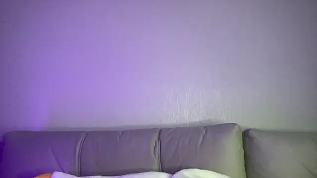 StellarAlice online show from November 2025 02:54:02 PM