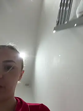 cutietootie02 online show from December 2025 02:24:01 AM