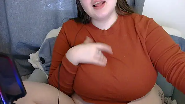 brattyprincessemma online show from February 2026 02:36:02 PM