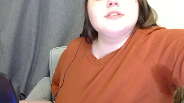 brattyprincessemma online show from February 2026 05:15:02 PM