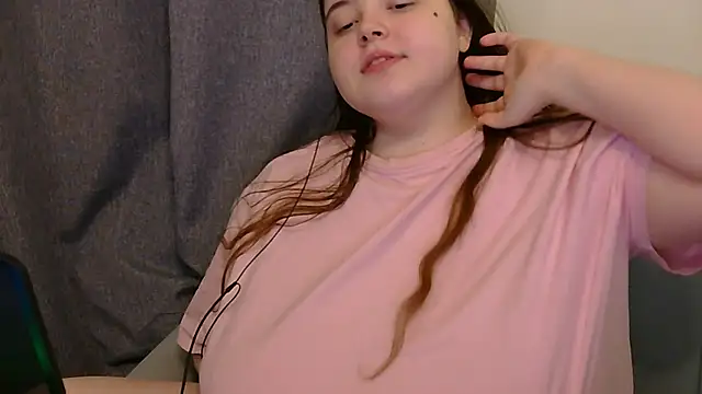 brattyprincessemma online show from January 2026 06:12:01 PM