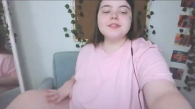 brattyprincessemma online show from September 2025 03:29:01 PM