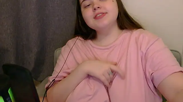 brattyprincessemma online show from December 2025 06:29:01 PM