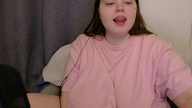 brattyprincessemma online show from January 2026 04:54:02 PM