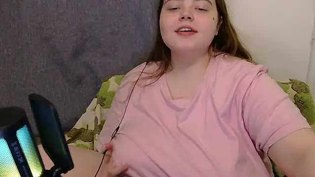 brattyprincessemma online show from November 2025 07:06:01 PM