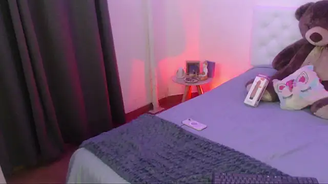 kylie444  online show from November 2025 01:21:01 AM