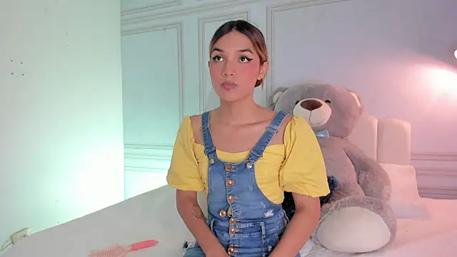 Doll Isa  online show from October 2025 07:26:02 PM