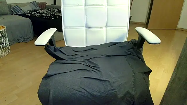 Breezydicksn online show from March 2026 09:26:02 PM