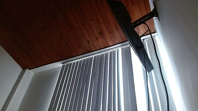 Crystal Star  online show from February 2026 02:38:02 PM