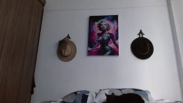 Crystal Star  online show from March 2026 07:14:02 PM