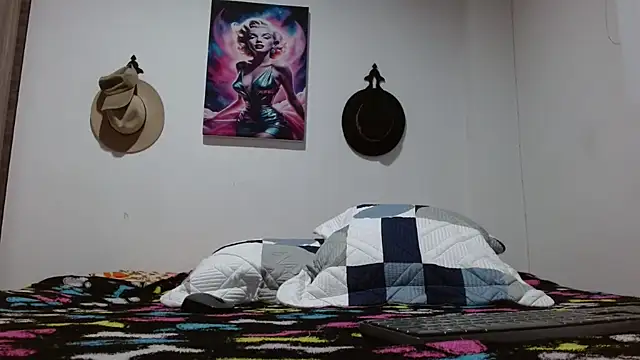 Crystal Star  online show from March 2026 11:13:02 AM