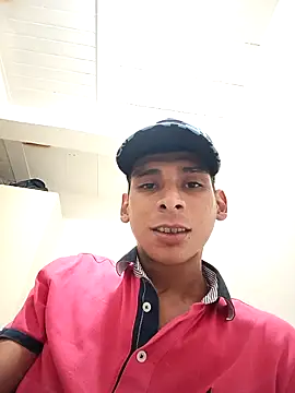 alex colombiano online show from October 2025 07:44:02 PM