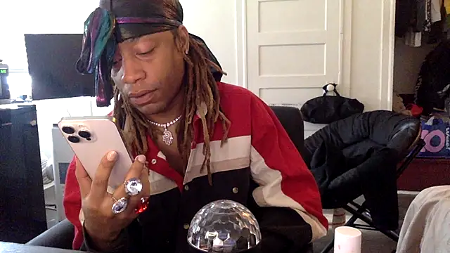 Snapshot of Diodre_Benyoon chatting on February 2026 04:47:01 PM Diodre Benyoon online show from February 2026 04:47:01 PM