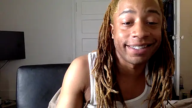 Diodre Benyoon online show from March 2026 05:51:02 AM