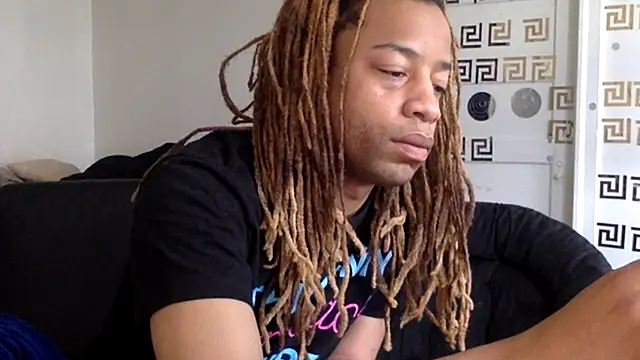 Diodre Benyoon online show from April 2026 07:28:02 PM