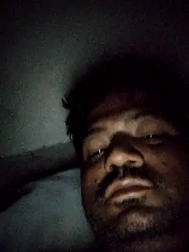 desilundladka online show from April 2026 06:33:01 PM