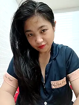 Snapshot of Minn-cute chatting on September 2025 05:58:01 AM Minn-cute online show from September 2025 05:58:01 AM