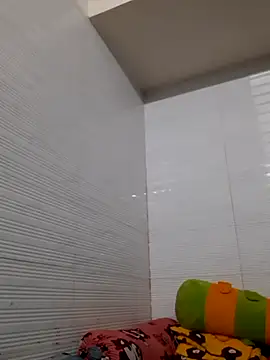 Minn-cute online show from October 2025 02:32:01 AM