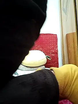 July-Asian online show from January 2026 02:57:01 PM