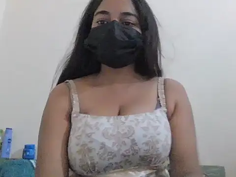 Little toy girl online show from March 2026 08:18:01 AM