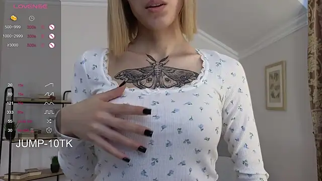 Sonia Jones online show from December 2025 09:30:02 AM