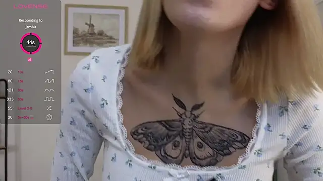 Sonia Jones online show from December 2025 02:27:02 PM