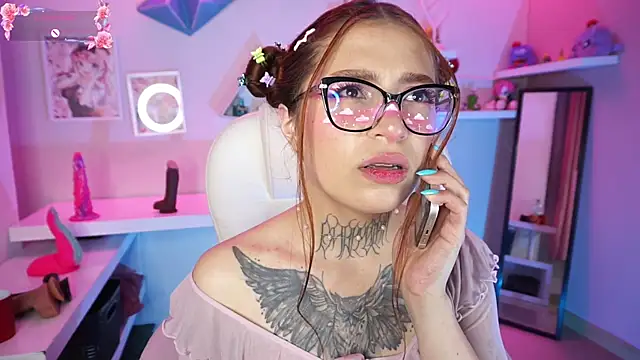 dreamleah  online show from March 2026 11:13:01 PM