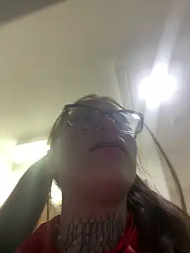dreamleah  online show from May 2026 10:55:01 PM