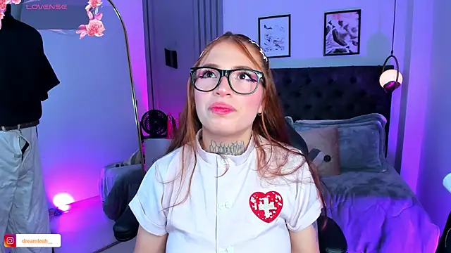 dreamleah  online show from December 2025 06:27:01 AM