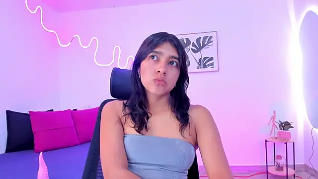 Cherrydollxx online show from September 2025 12:32:02 PM
