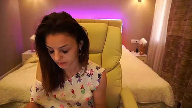 Snapshot of AnitaBambie chatting on September 2025 05:54:01 AM AnitaBambie online show from September 2025 05:54:01 AM