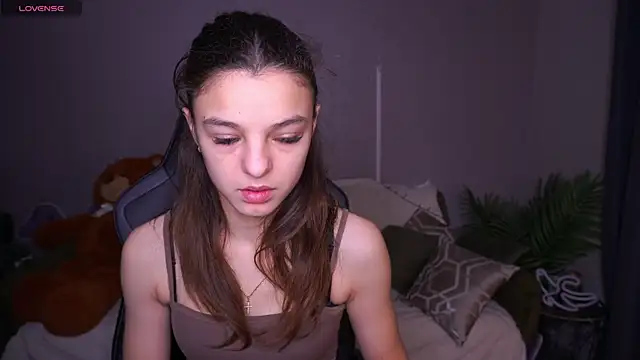 Snapshot of AnitaBambie chatting on February 2026 07:41:02 AM AnitaBambie online show from February 2026 07:41:02 AM