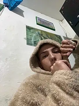 LoganBenedictt online show from February 2026 03:05:01 AM