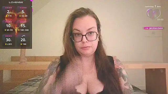 Snapshot of Miss_Lucifer6 chatting on October 2025 06:32:02 PM Miss Lucifer6 online show from October 2025 06:32:02 PM