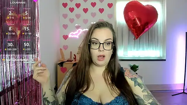 Snapshot of Miss_Lucifer6 chatting on February 2026 04:05:02 PM Miss Lucifer6 online show from February 2026 04:05:02 PM