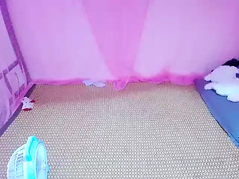 KateCondon online show from June 2026 11:32:01 PM