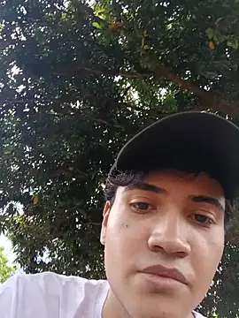 Snapshot of novinho_safado__ chatting on February 2026 03:56:01 PM novinho safado online show from February 2026 03:56:01 PM