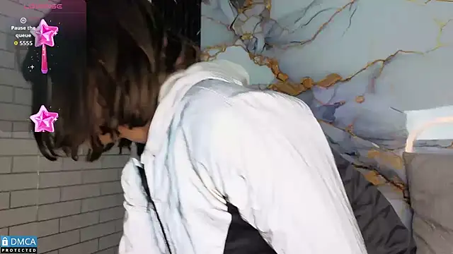 nena cupcake  online show from November 2025 11:14:01 AM