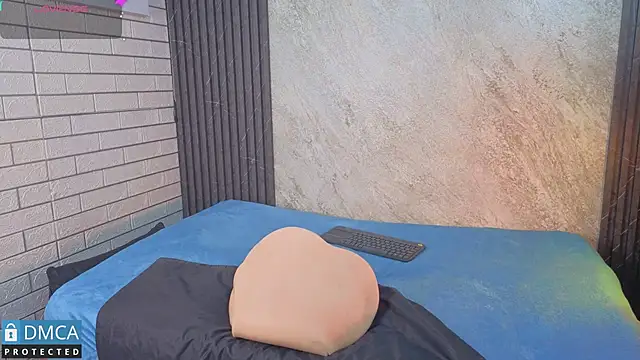 nena cupcake  online show from April 2026 11:34:01 AM