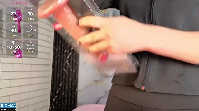 nena cupcake  online show from October 2025 11:08:02 AM