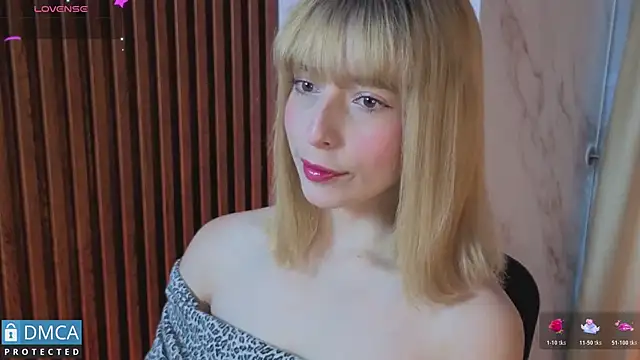 Snapshot of nena_cupcake_ chatting on April 2026 11:12:01 AM nena cupcake online show from April 2026 11:12:01 AM