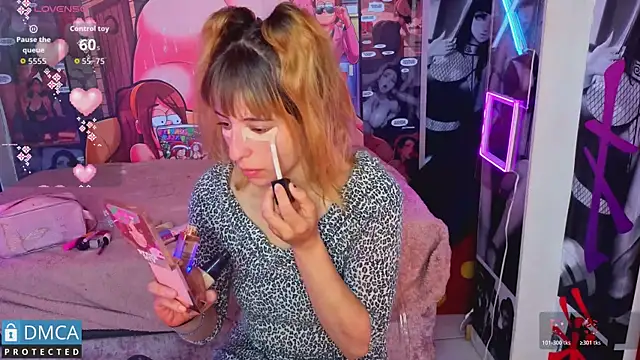 Snapshot of nena_cupcake_ chatting on July 2026 11:06:01 AM nena cupcake online show from July 2026 11:06:01 AM