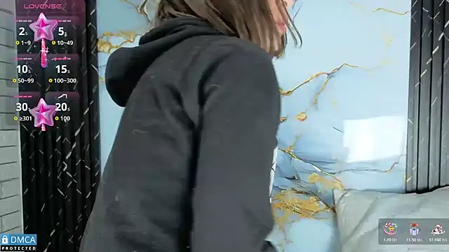 nena cupcake  online show from November 2025 11:15:02 AM