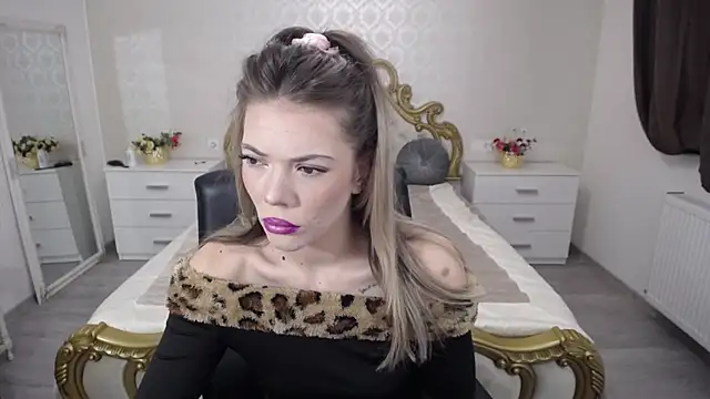 AmberTop online show from March 2026 07:43:01 AM