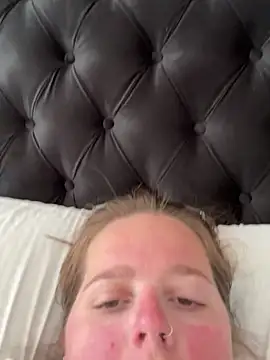 hornykitty1210 online show from October 2025 05:14:02 PM