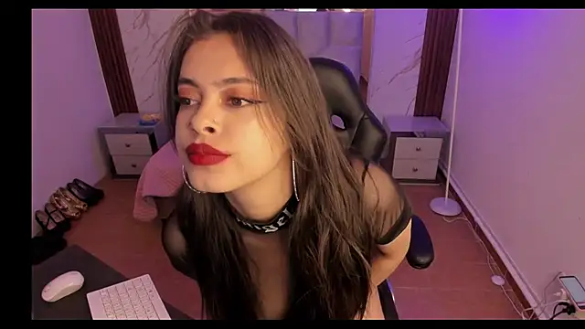 Snapshot of Lizeth_Salazar chatting on September 2025 11:27:01 AM Lizeth Salazar online show from September 2025 11:27:01 AM