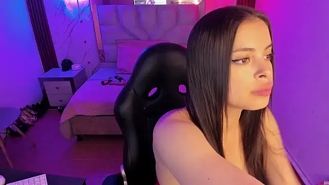 Snapshot of Lizeth_Salazar chatting on October 2025 11:33:01 AM Lizeth Salazar online show from October 2025 11:33:01 AM