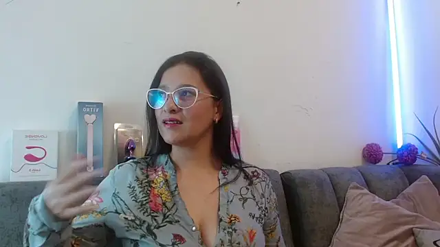 Alana steel 1 online show from March 2026 07:26:01 PM