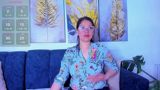 Snapshot of Alana_steel_1 chatting on September 2025 12:00:02 PM Alana steel 1 online show from September 2025 12:00:02 PM