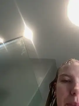 Chloemillerrxx online show from December 2025 12:10:01 PM